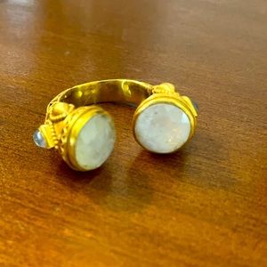 Julie Vos ring! Adjustable in pics fits size 7